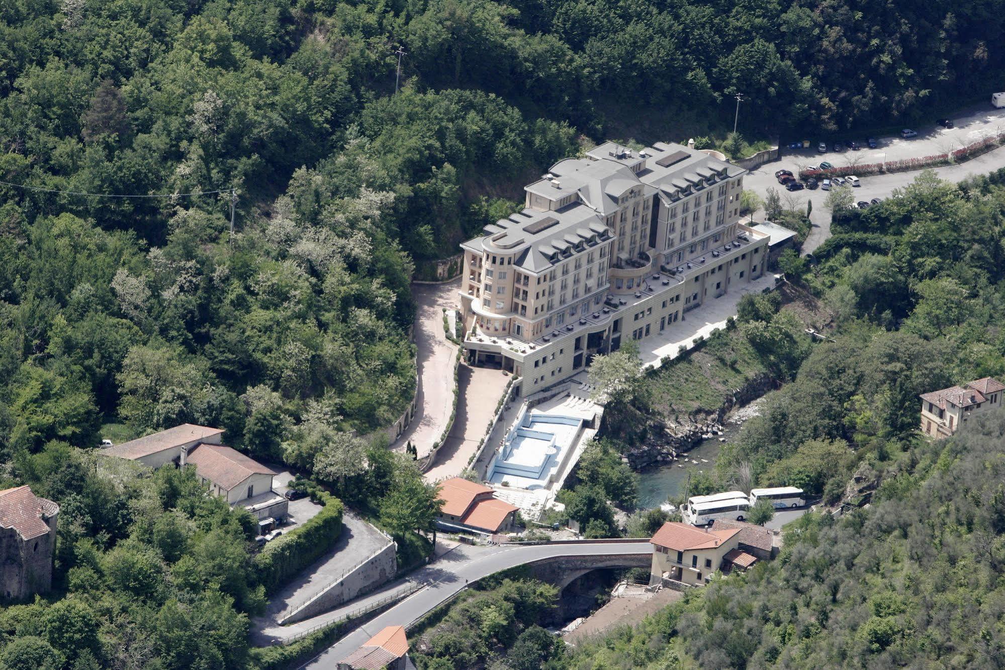 Grand Hotel Antiche Terme Di Pigna Luaran gambar